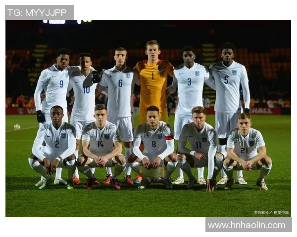 当璀璨绿茵陨落一颗星足球巨星意外离世震惊世界